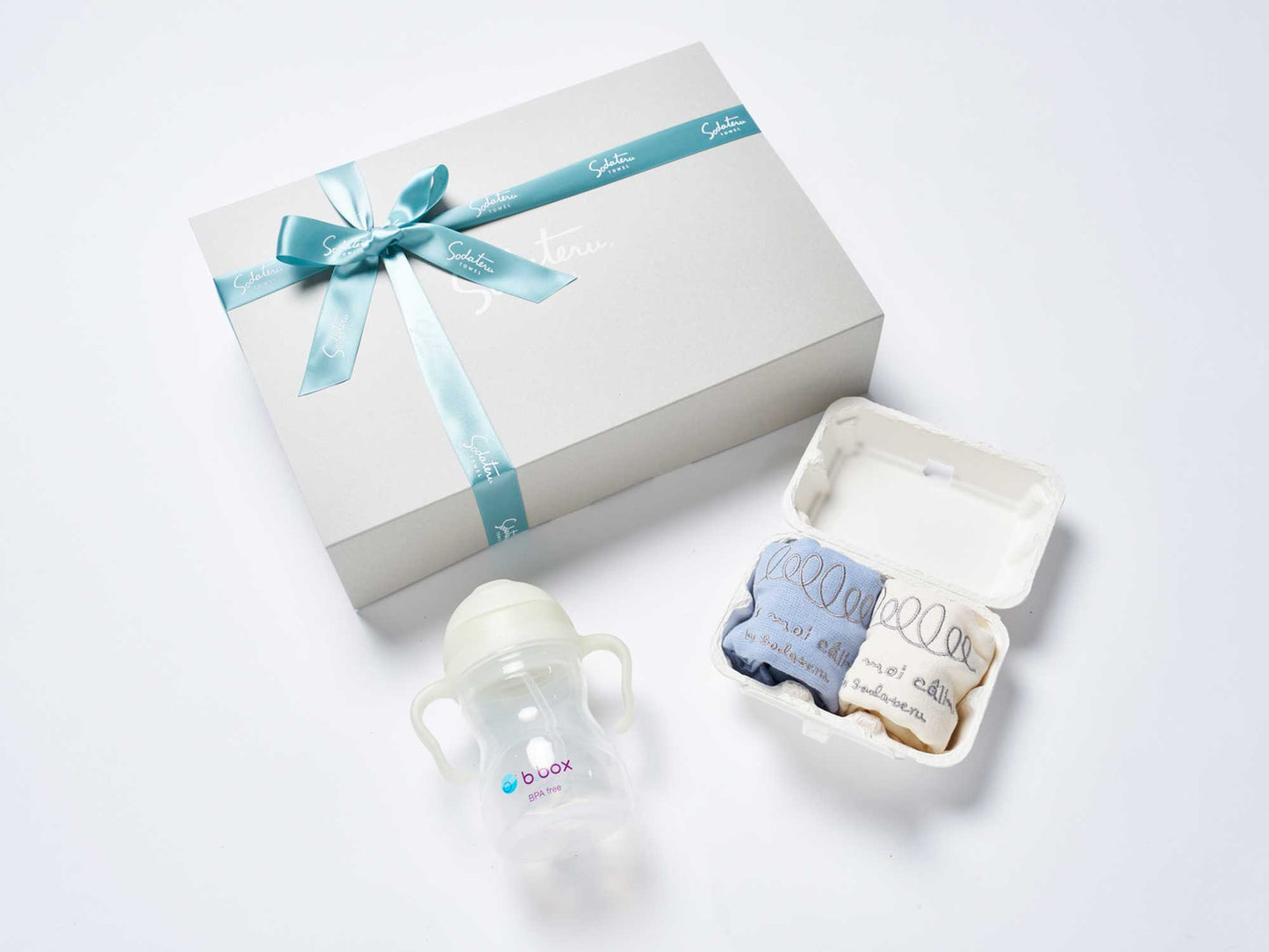 Fais moi calin！My first towel (スタイハンカチ2枚)＋Sippy cup