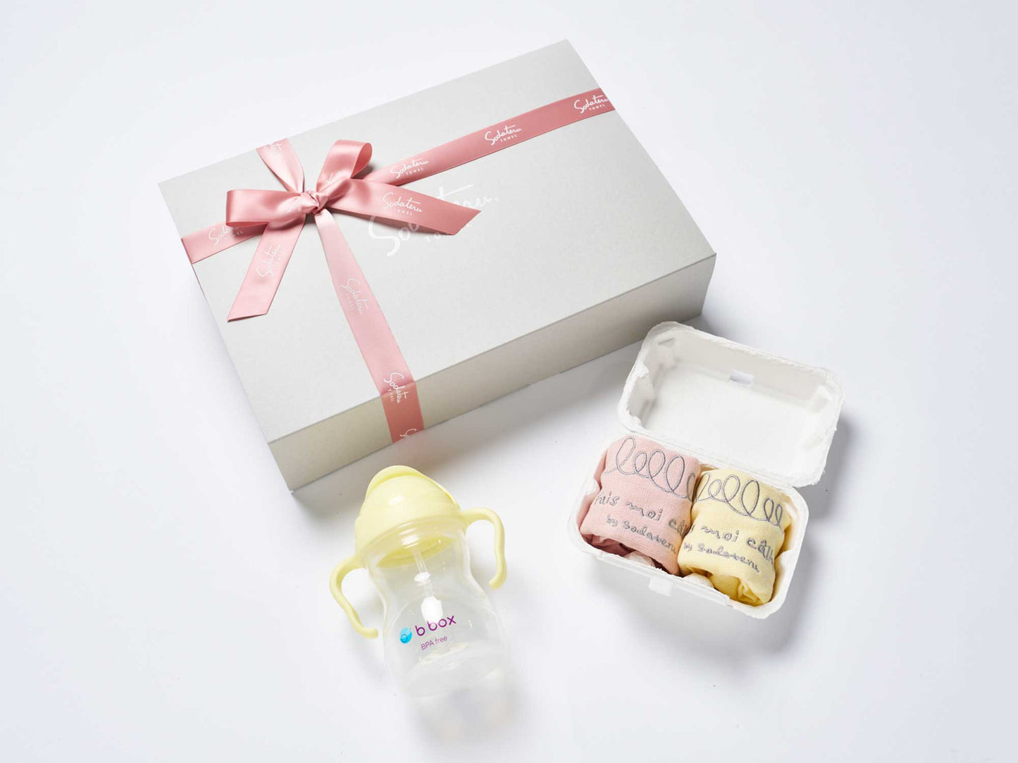 Fais moi calin！My first towel (スタイハンカチ2枚)＋Sippy cup