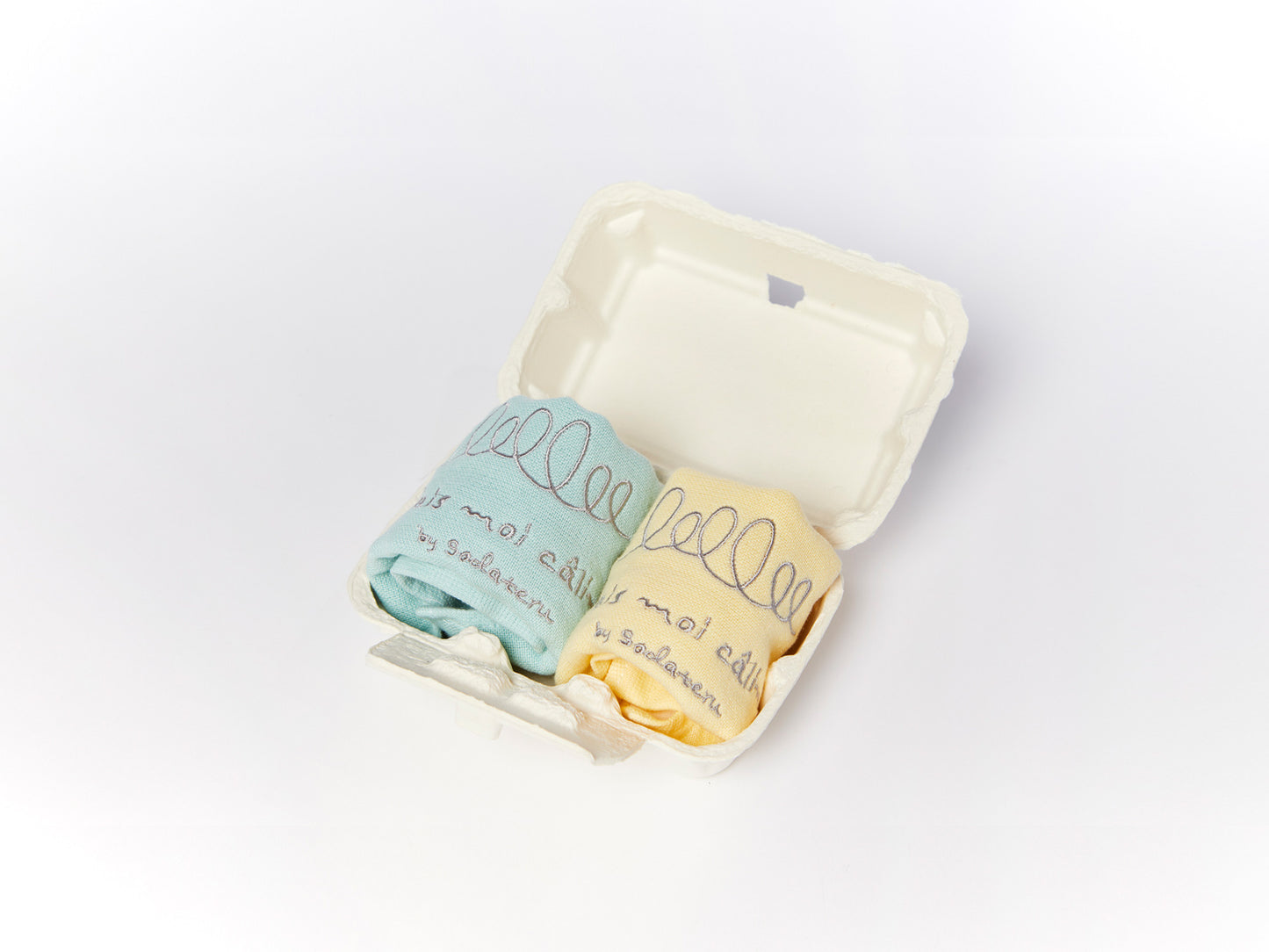 Fais moi calin！ My first towel (スタイハンカチ) 2枚セット