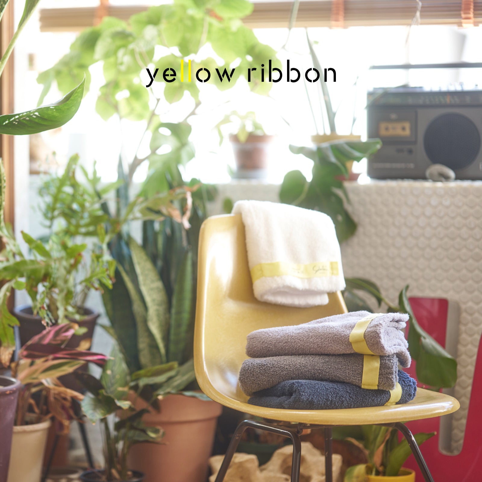 yellow ribbon
